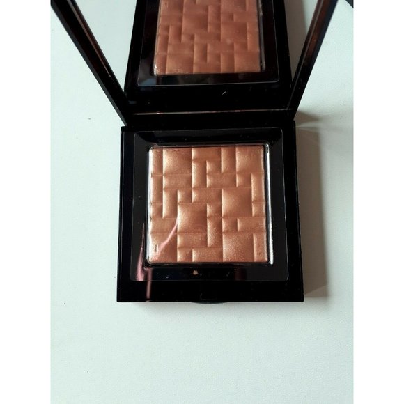 Bobby Brown Highlighting Powder  Bronze Glow New - Picture 1 of 5